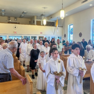 altar servers and ascj procession